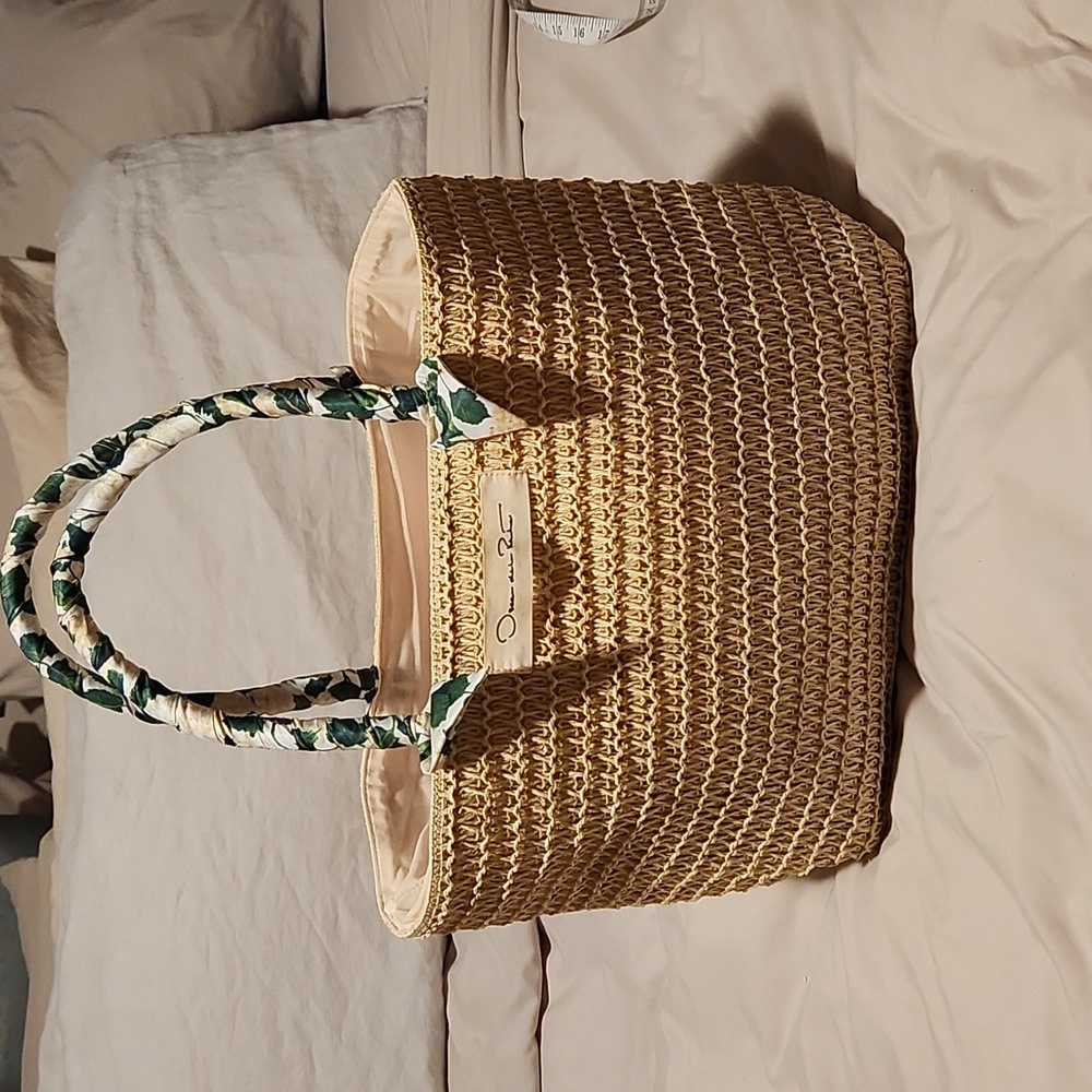 NWOT Oscar Dela Renta tote bag